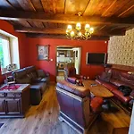 Casa de Férias Rustikálny Vinohradnícky Dom S Kaďou Dubova (Pezinok)