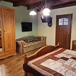 Casa de Férias Rustikálny Vinohradnícky Dom S Kaďou *