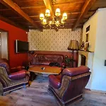 Casa de Férias Rustikálny Vinohradnícky Dom S Kaďou Dubova (Pezinok)