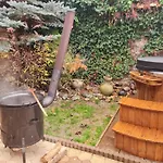 Rustikálny Vinohradnícky Dom S Kaďou