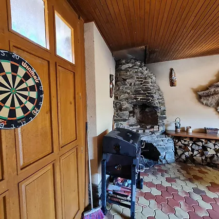 Rustikálny Vinohradnícky Dom S Kaďou Casa de Férias Dubova (Pezinok)