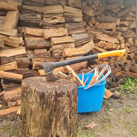 Rustikálny Vinohradnícky Dom S Kaďou Prázdninový dům *